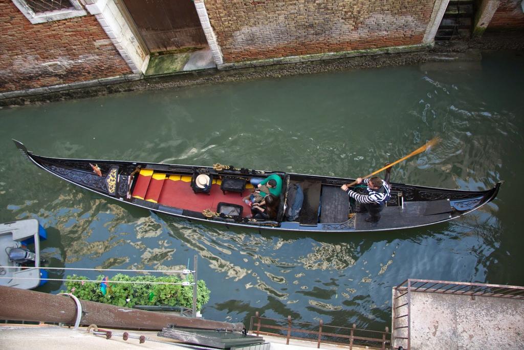 Quadruple Room with Canal View